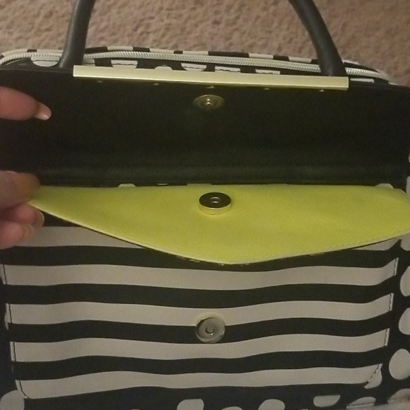 Betsey Johnso black and white patterned purse - Picture 2 of 5